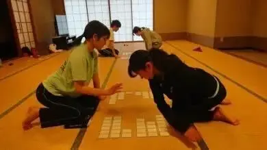 一橋かるた会