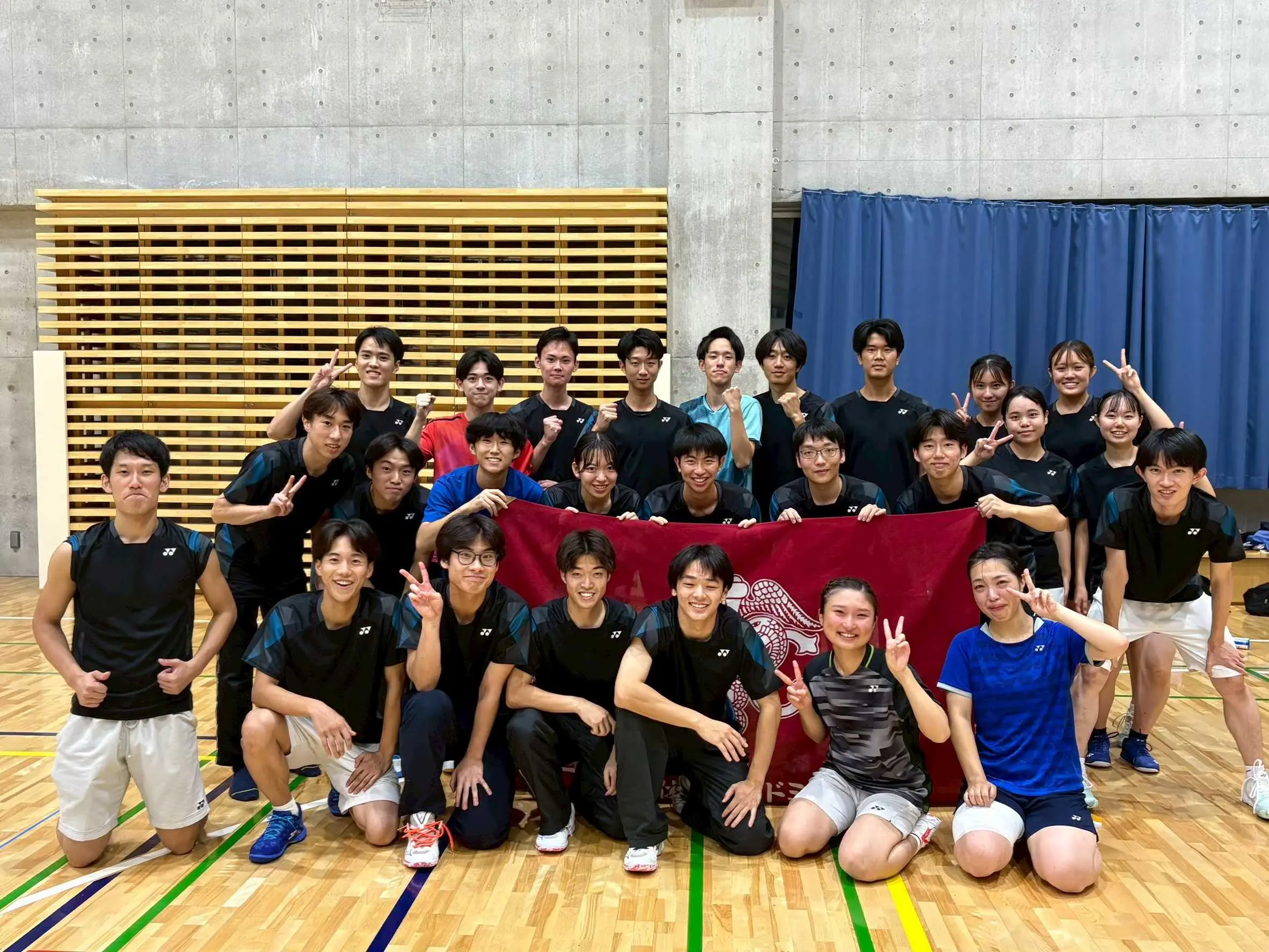 一橋大学体育会バドミントン部