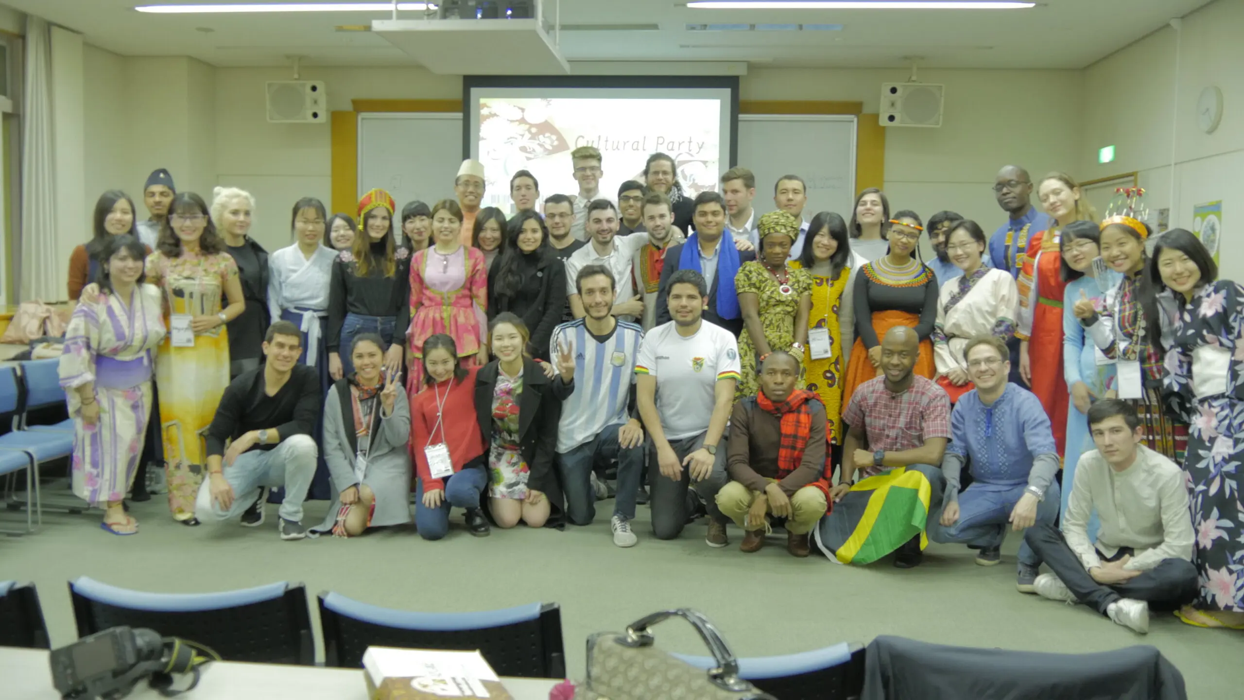 IDYF（International Development Youth Forum）